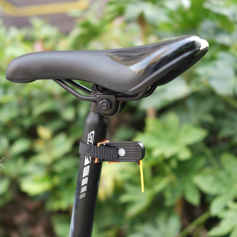 🎁🚲 Cadeau spécial ! Feu arrière LED pour vélo — Sécurité et visibilité accrues 🚴✨ Moitié prix aujourd'hui !